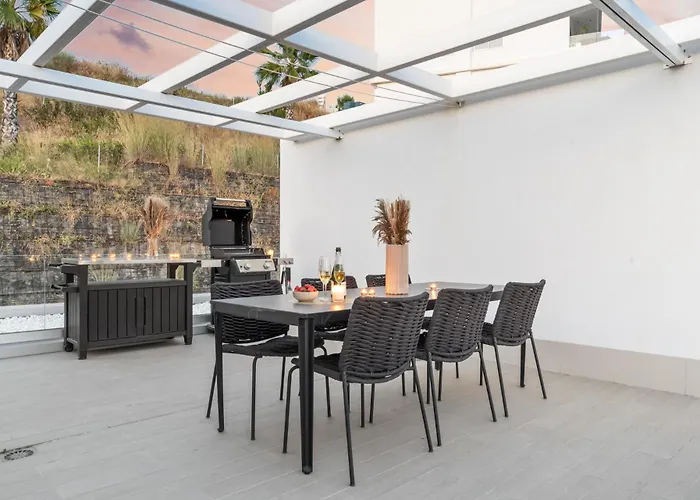 Oceana Townhouse * Εστεπόνα