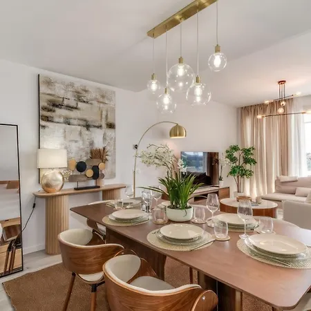 Oceana Townhouse * Estepona